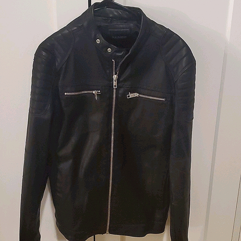 Jacket leatherette